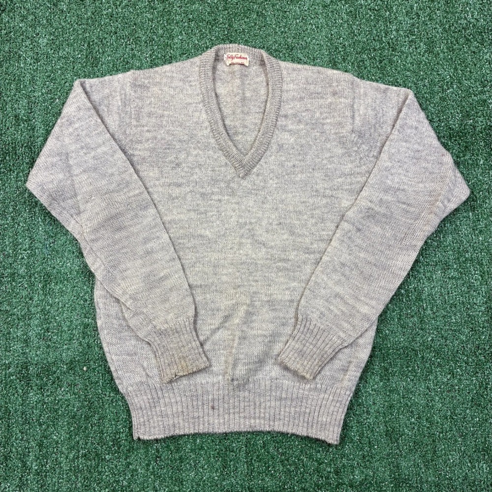 Vintage 1960's Fully Fashioned‎ Wool Sweater